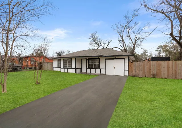 1st image of 7938 Snowden St, Houston, TX 77028 | MLS# 36773658