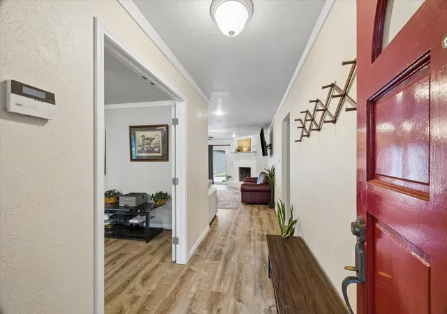 Photo 3 of Single family home for sale at 306 Lafayette Ln, League City, TX 77573 | MLS# 94267000 | Listing updated on 2026-07-08
