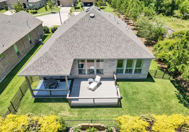 4th image of 223 Spotted Saddle Court Court, The Woodlands, TX 77382 | MLS# 35817438