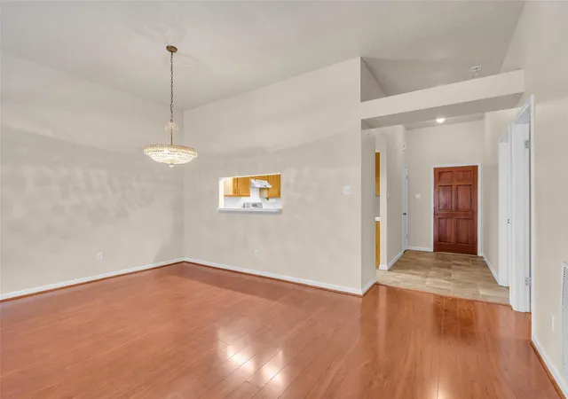 4th image of 3310 Country Meadows Ct, Pearland, TX 77584 | MLS# 20154914