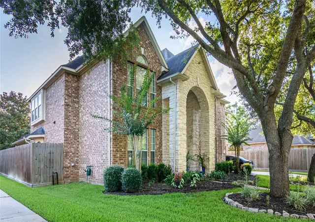 Photo 2 of Single family home for sale at 3415 S Ripples Ct, Missouri City, TX 77459 | MLS# 73925373 | Listing updated on 2026-09-10