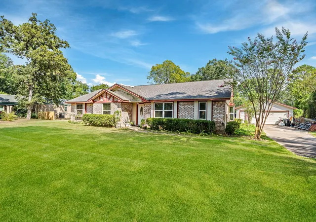 Photo 1 of Sale Pending at 12715 Oakfield Dr, Cypress, TX 77429 | MLS# 17149297 | Listing updated on 2026-09-15