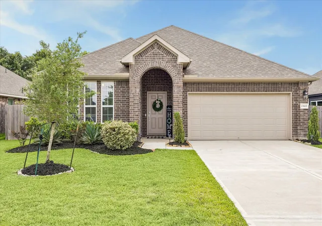 2nd image of 23601 Zinfandel Dr, Alvin, TX 77511 | MLS# 52646139