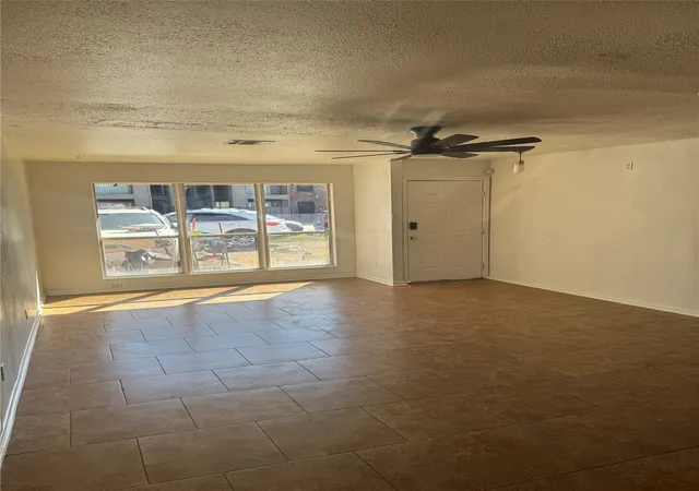 3rd image of 9626 Keegan Rd, Houston, TX 77099 | MLS# 85101794