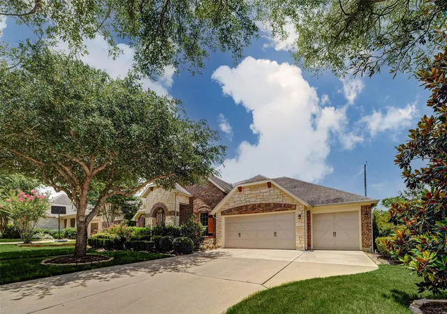 Photo 3 of Single family home for sale at 30506 Sethora Hl Way, Fulshear, TX 77441 | MLS# 59249587 | Listing updated on 2026-09-13