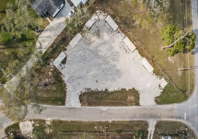 2nd image of 24895 Lakewood Dr, Splendora, TX 77372 | MLS# 21668271