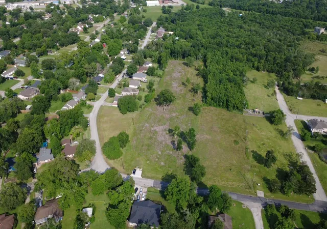 Photo 3 of Land for sale at 98 Yaupon Dr, Baytown, TX 77520 | MLS# 8870566 | Listing updated on 2026-05-17