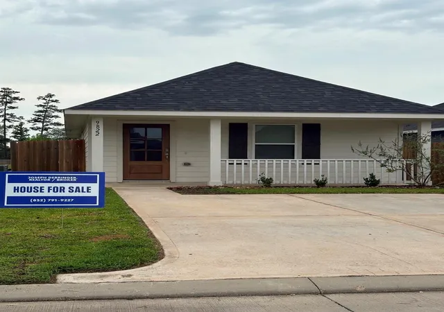 Single family home for sale at 9822 Emerald Stone Way, Conroe, TX 77306 | MLS# 73459265