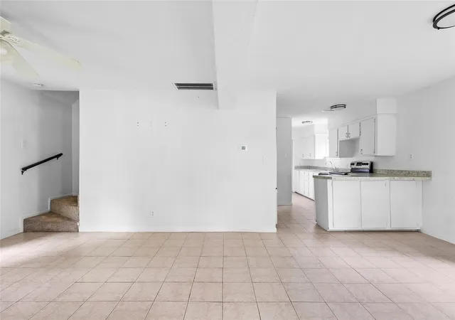 Photo 2 of Single family home for sale at 6090 Skylane Dr, Montgomery, TX 77316 | MLS# 71521054 | Listing updated on 2026-08-17