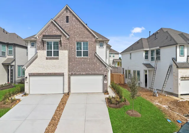 Photo 2 of Sale Pending at 116 W Coralburst Loop, Montgomery, TX 77316 | MLS# 84684626 | Listing updated on 2026-09-11