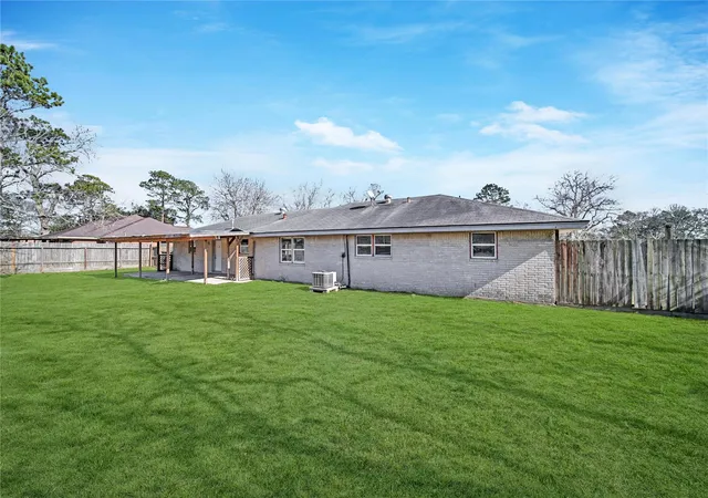 4th image of 4614 Edgemore St St, Santa Fe, TX 77517 | MLS# 71321326