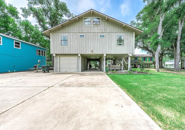 50th image of 142 Private Road 652, Bay City, TX 77414 | MLS# 49836983