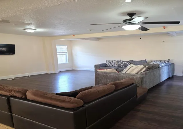 Photo 4 of Sale Pending at 3502 Stratford Manor Dr, Sugar Land, TX 77498 | MLS# 78456183 | Listing updated on 2026-08-05