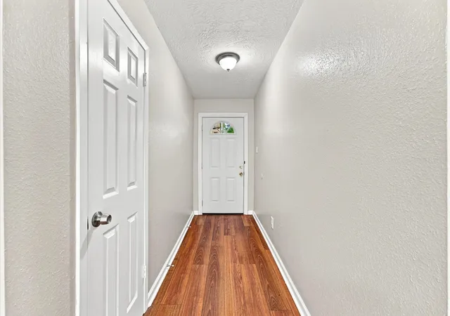 5th image of 6210 Vinewood Ln, League City, TX 77573 | MLS# 47052680