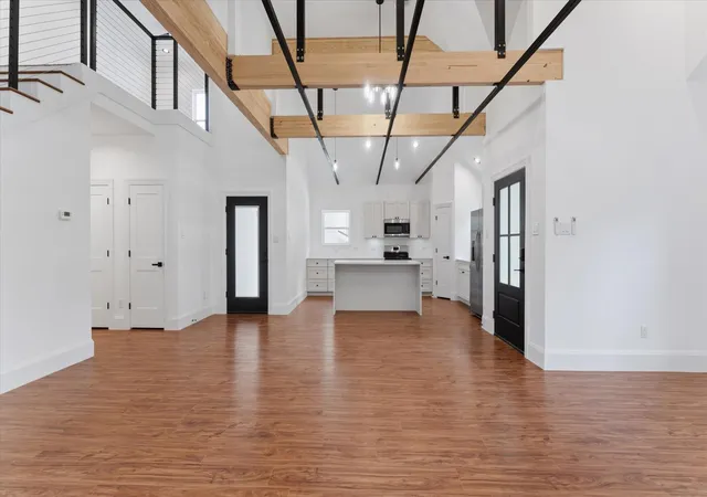 Photo 4 of Single family home for sale at 10802 Fairview Dr, Conroe, TX 77385 | MLS# 40763924 | Listing updated on 2026-09-06