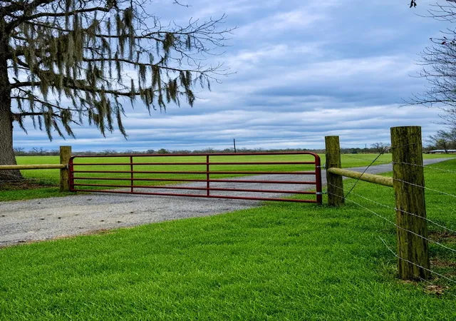 1st image of Tbd B County Road 2058, Hull, TX 77564 | MLS# 50179671