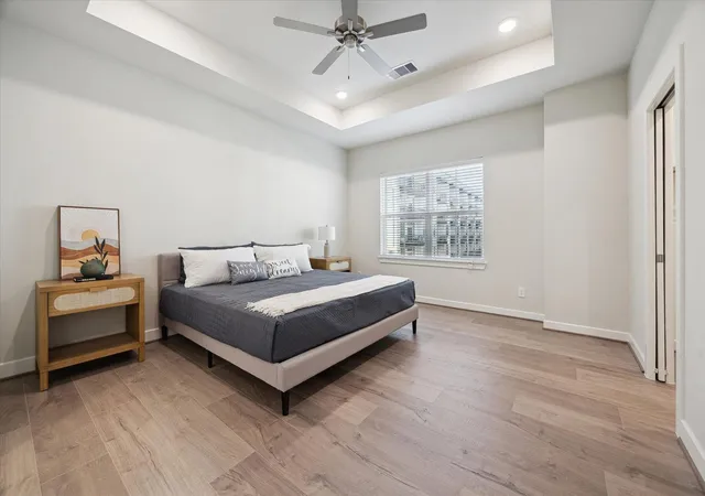 2nd image of 3067 Hicks St, Houston, TX 77007 | MLS# 45445911