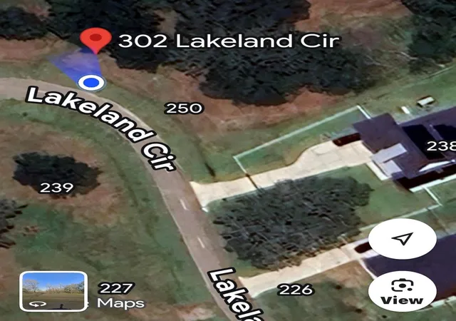 Photo 1 of Land for sale at 302 Lakeland Cir, Rosharon, TX 77583 | MLS# 67443758 | Listing updated on 2026-07-14
