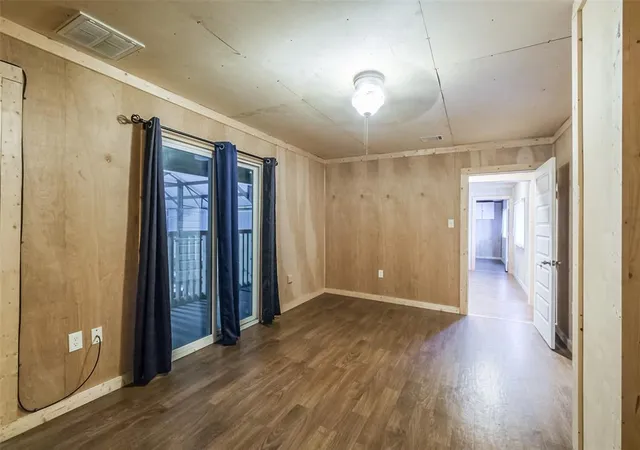 2nd image of 7528 Gainesville St, Houston, TX 77020 | MLS# 42255303