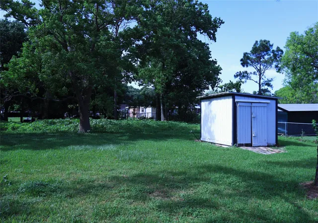 24th image of 1117 County Road 515, Brazoria, TX 77422 | MLS# 97027159