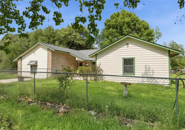 Homes for sale in Brenham, TX | 6024 Hwy 36 N, Brenham, TX 77833 | MLS# 91839240