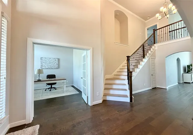 Photo 3 of Single family home for sale at 6503 Jesse Creek Ln, Sugar Land, TX 77479 | MLS# 30333616 | Listing updated on 2026-10-03
