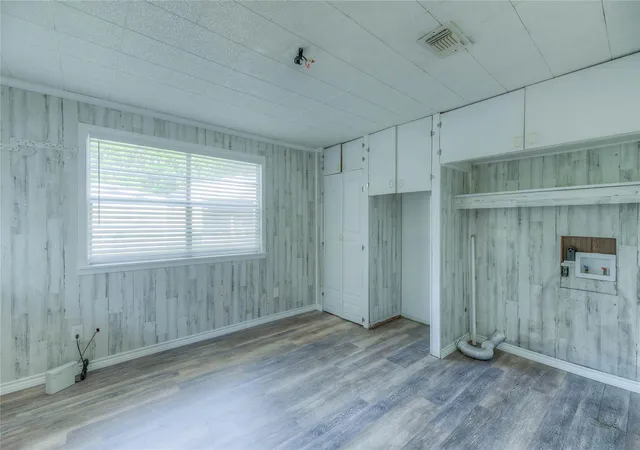 5th image of 323 Lakeview Dr, Onalaska, TX 77360 | MLS# 60450298