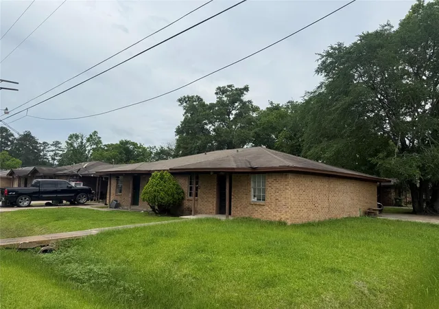 Photo 1 of Multi family home for sale at 1401 Truman St #1403, Cleveland, TX 77327 | MLS# 78515950 | Listing updated on 2025-11-13