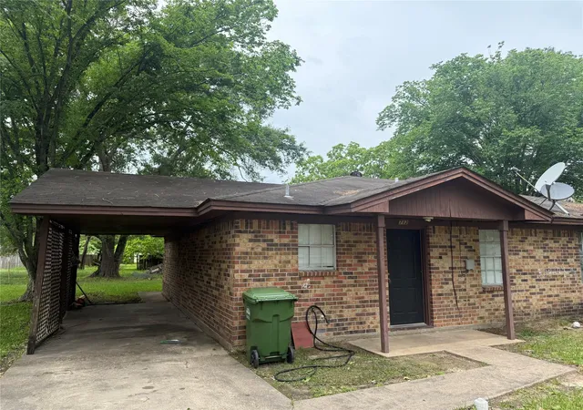 Listing Photo 4 - Condo for sale in building located at 1401 Truman St, Cleveland, TX 77327 - Unit #1403