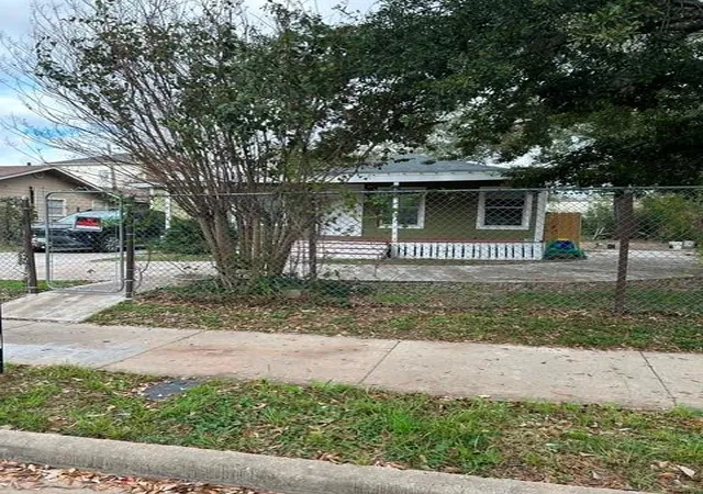 Photo 1 of Single family home for sale at 3331 Kelton St, Houston, TX 77021 | MLS# 58311343 | Listing updated on 2026-06-16