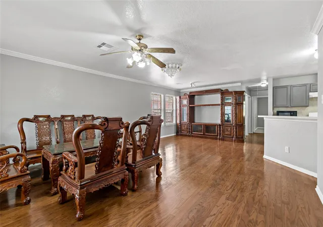 2nd image of 8003 Swiftwater Ln, Houston, TX 77075 | MLS# 81372062