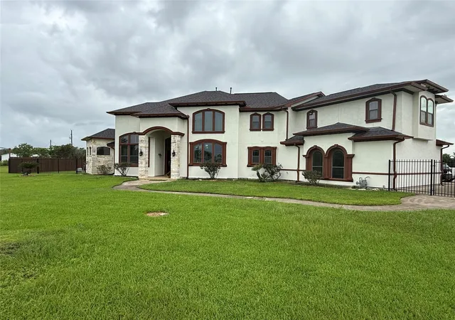 1st image of 1909 E Archer Rd, Baytown, TX 77521 | MLS# 27709117