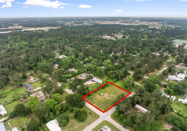 1st image of 29810 Kingbird Dr, Tomball, TX 77377 | MLS# 65991925