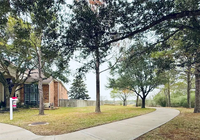 Photo 3 of Sale Pending at 4602 Payton Chase Ln, Katy, TX 77494 | MLS# 13351371 | Listing updated on 2026-09-19