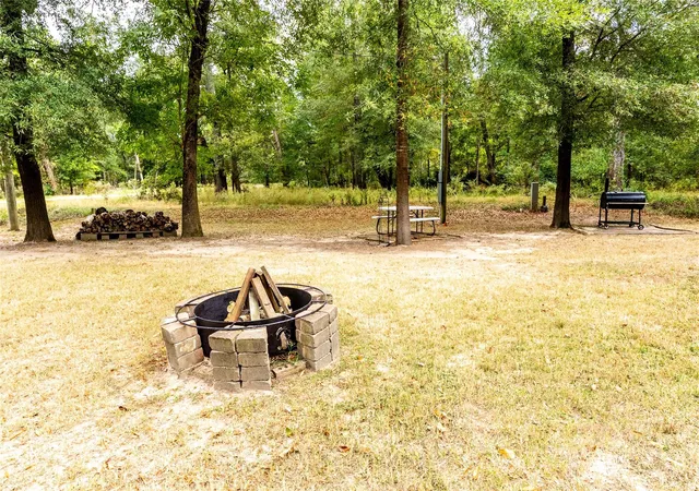 5th image of 215 Center St, Cleveland, TX 77327 | MLS# 49330940