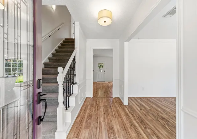 Photo 4 of Single family home for sale at 3902 Stillview Dr, Houston, TX 77068 | MLS# 30874425 | Listing updated on 2026-08-14