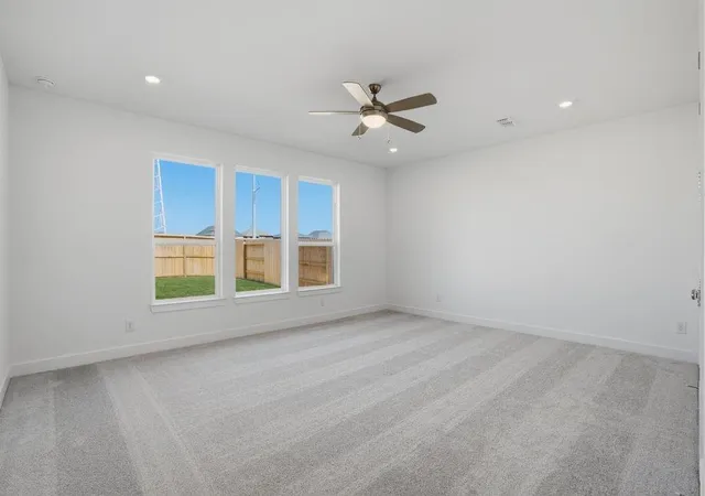 Photo 3 of Single family home for sale at 21638 Bluewood Hvn Dr, Cypress, TX 77433 | MLS# 33029436 | Listing updated on 2026-09-21