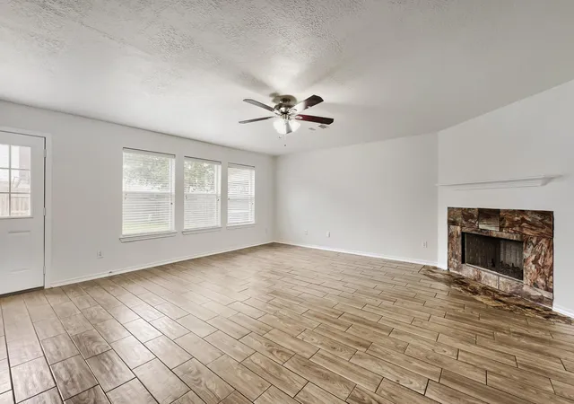 Photo 4 of Single family home for sale at 12018 Back Bay Ridge Way, Houston, TX 77089 | MLS# 8089531 | Listing updated on 2026-09-04