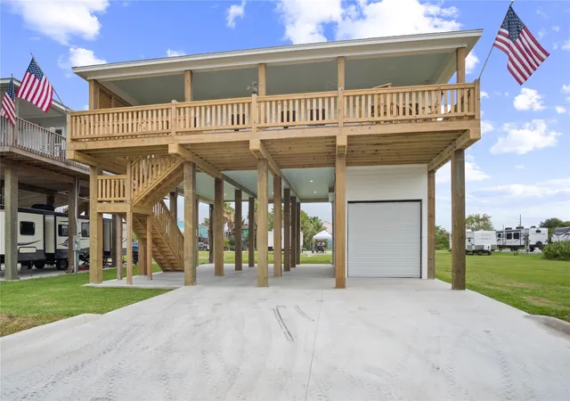 Photo 1 of Single family home for sale at 131 S Mae Cir, Port Bolivar, TX 77650 | MLS# 62011325 | Listing updated on 2026-07-29