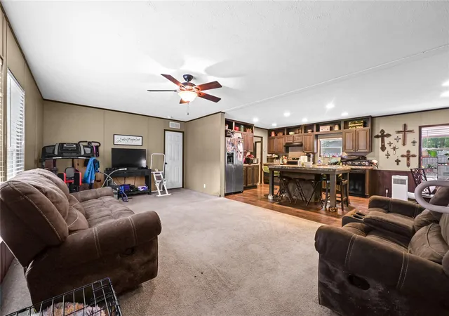 Photo 1 of Single family home for sale at 12617 Highway 105, Cleveland, TX 77327 | MLS# 37249127 | Listing updated on 2026-09-11