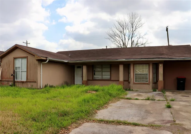 Single family home for sale at 4734 Otterbury Dr, Houston, TX 77039 | MLS# 49950531