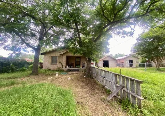 Homes for sale in La Grange, TX | 645 & 643 N Monroe St, La Grange, TX 78945 | MLS# 34449222