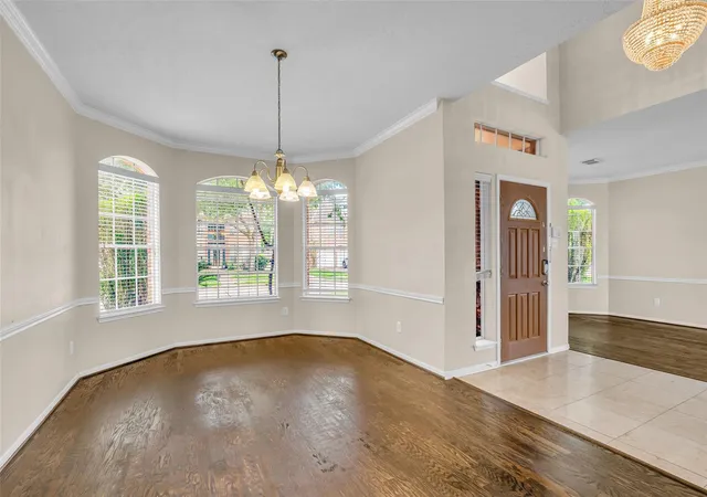 4th image of 12018 Natural Bridges Ln, Sugar Land, TX 77498 | MLS# 87839079