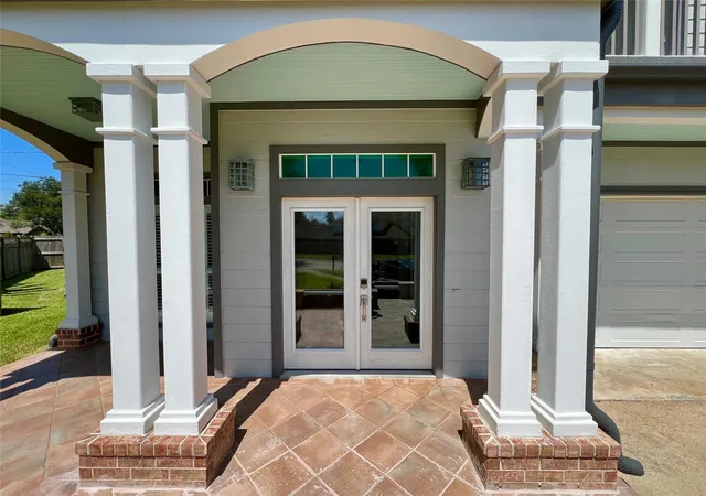 Photo 3 of Single family home for sale at 341 Lasso St, Angleton, TX 77515 | MLS# 13663746 | Listing updated on 2026-08-01
