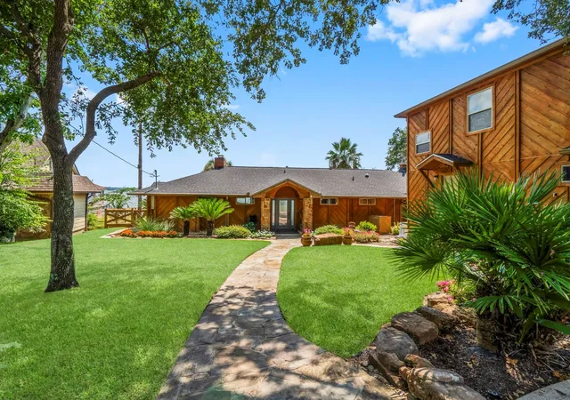 2nd image of 155 Greenbriar Dr, Livingston, TX 77351 | MLS# 53226860