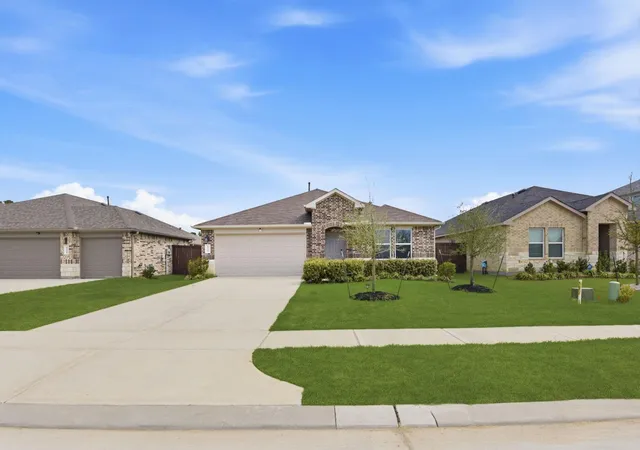 Photo 2 of Single family home for sale at 14335 Rain Dr, New Caney, TX 77357 | MLS# 76450070 | Listing updated on 2026-10-05