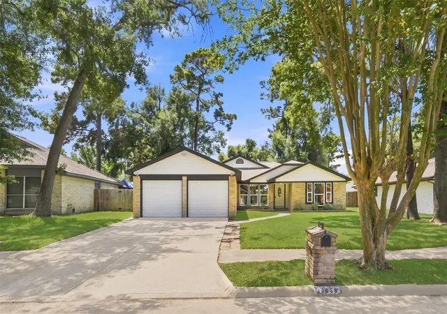 Photo 1 of Sale Pending at 13030 Ellesmere Dr, Houston, TX 77015 | MLS# 94235795 | Listing updated on 2026-09-17