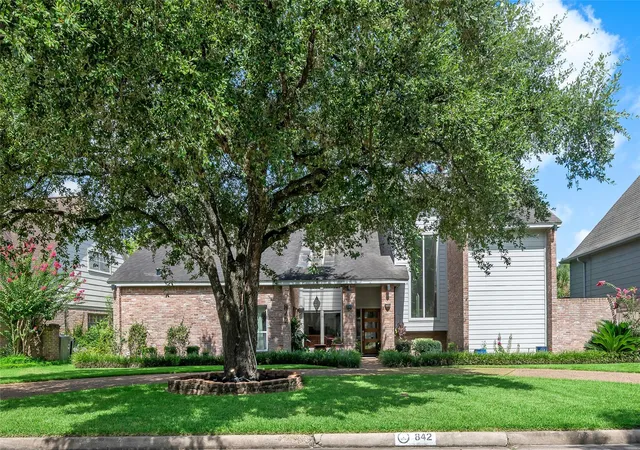 1st image of 842 Ivy Wall Dr, Houston, TX 77079 | MLS# 75378909
