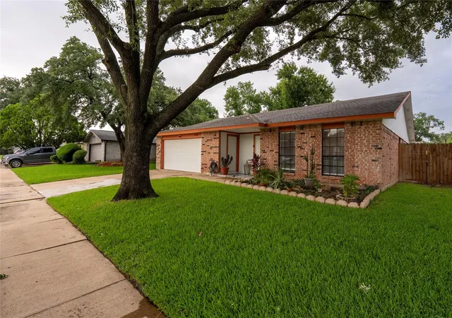 Photo 1 of Single family home for sale at 5518 Lerwick Dr, Houston, TX 77084 | MLS# 11340799 | Listing updated on 2026-09-18
