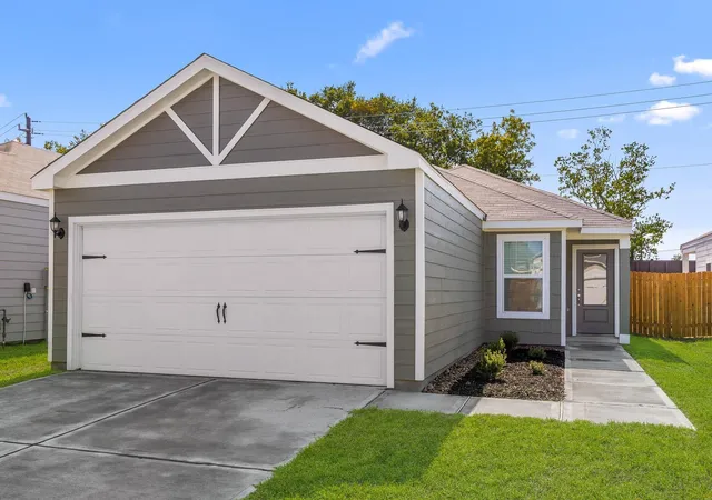 Photo 1 of Single family home for sale at 6423 Autumn Equinox Dr, Houston, TX 77048 | MLS# 94954216 | Listing updated on 2026-08-29